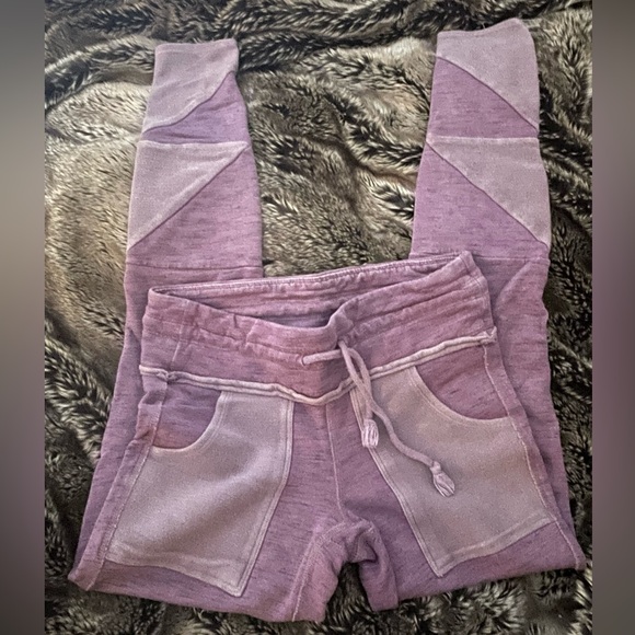 Free People FP Movement Kyoto leggings Purple Pockets XS - Picture 2 of 5